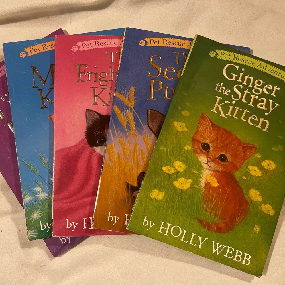 Pet Rescue Adventures Book Set by Holly Webb (9 books)